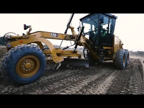 The Cat® 120 GC Motor Grader - Finish Grading
