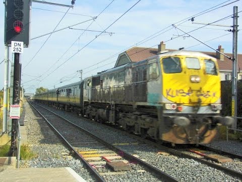 Irish Rail 071 class loco (075) on 'Steam Enterprise' -  27 September 2015