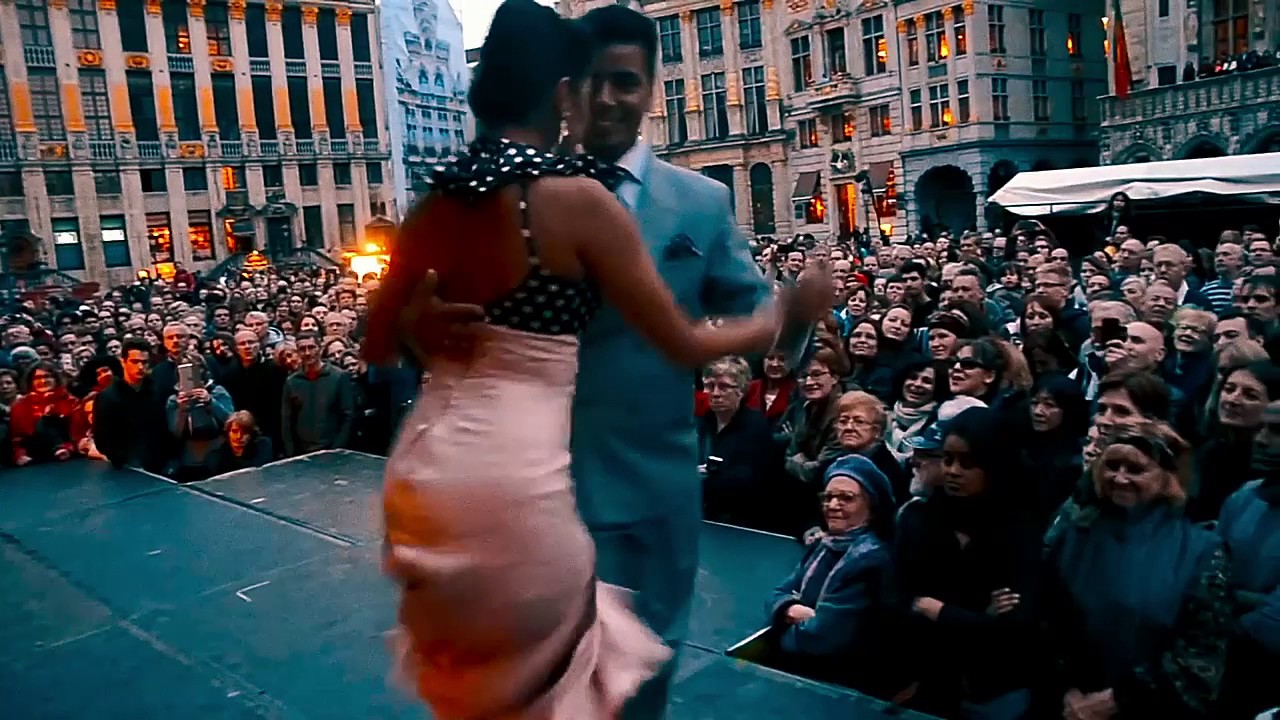 Sebastian Achaval and Roxana Suarez