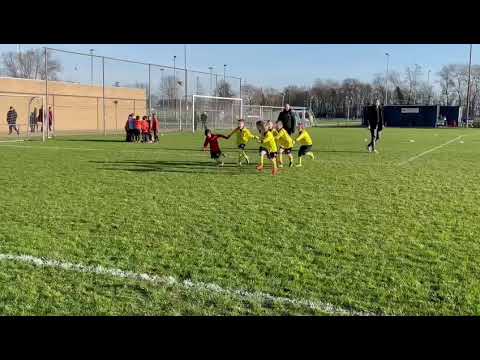 Strijen J08-1 tegen Smitshoek J08-8, eindstand 7-5