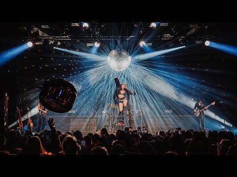 Beth McCarthy - The Hot & Stupid Tour Live from London