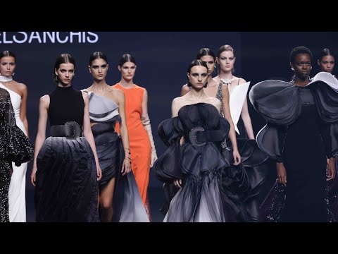 ISABEL SANCHIS - FALL WINTER 2021 / 22