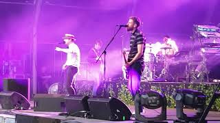 Kaiser Chiefs  - Na Na Na Na Naa, Salisbury AFD