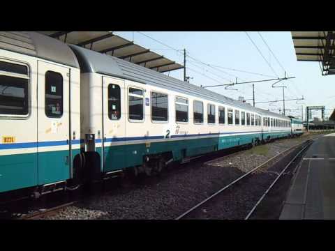 E444.025 sull' IC 1589 Milano Centrale - Reggio Calabria Centrale, in partenza da Roma Tiburtina