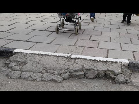 РАЗРУХА на улицах Ялты ( #Крым) НЕ доступная среда для инвалидов колясочников