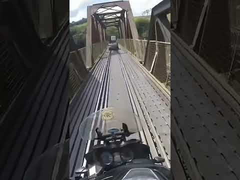 Por sobre o Rio Grande, em Ribeirão Vermelho/MG. #mototurismo