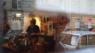 Mr.Waldo & The Mojofuckers  - Jimmy Flash easy drumming.mov