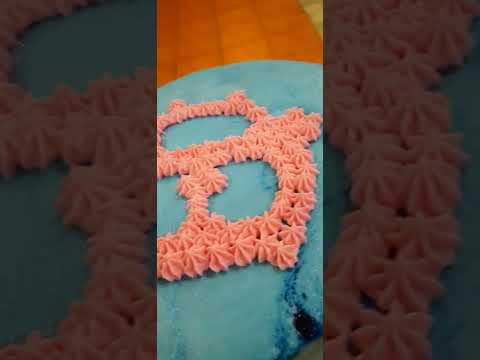 Decorating delicious cake😋😋#sweet homemade#cake#delicious