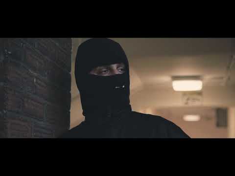 BandoMan ft Young Dumps- One Plug (Official music video)