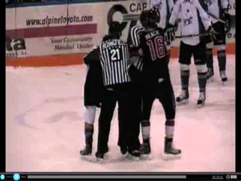 Cody Beach vs Elgin Pearce Mar 8, 2011