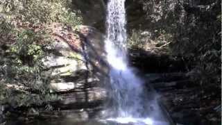 preview picture of video 'Moonshine Falls, Mountain Bridge Wilderness Area, Cleveland, SC'
