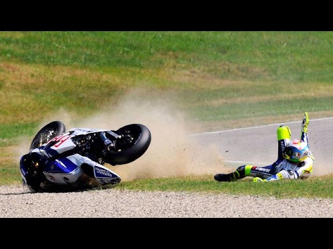 Valentino Rossi crash 2016 Japan