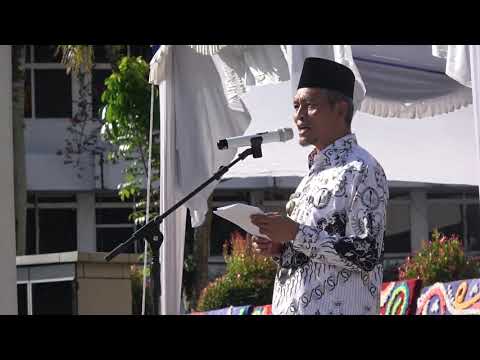 Upacara Hari Guru Nasional PGRI ke - 73