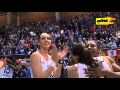 Paola Ferrari, campeona de la Copa Reina de España con Perfumerías Avenida