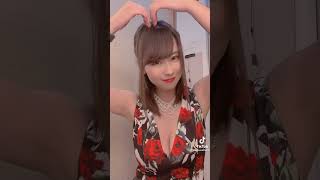 Hカップキャバ嬢！谷間のホクロがエロすぎる[巨乳TikTok]