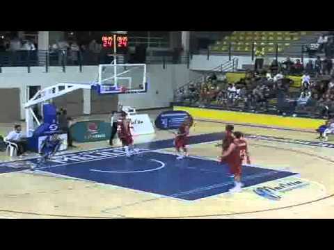 ADECCO ORO J7 C. Melilla B., 75 - B. León, 69