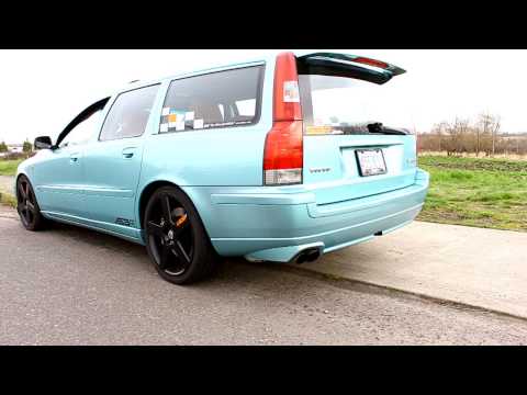 IPD Volvo 2004-2007 R exhaust VS Stock Exhaust sound clip