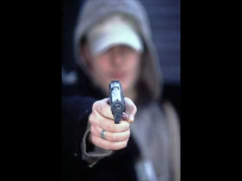 Misterija Mikrofona feat Fdk - Ne diram te ne diraj me