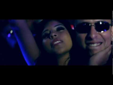 BULLAKA FAMILY ft. JKING Y MAXIMAN - Señorita