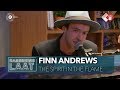 Finn Andrews - 'The Spirit In The Flame' live bij Rabbering Laat
