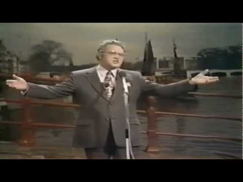 Johnny Jordaan - De Zon Schijnt Voor Iedereen