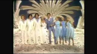 THE BRADY BUNCH - United We Stand (Brotherhood of Man cover song)