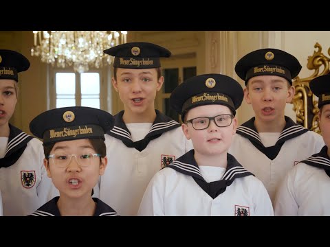 Vienna Boys Choir - Paprika