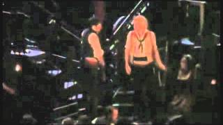 Les Misérables International Tour 2011-The first attack &amp; Drink with me.wmv