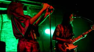 Ariel Pink&#39;s Haunted Graffiti - Live It Up