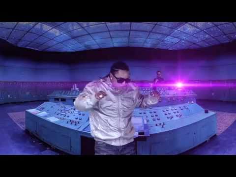 Mca "El Divino" - Muevelo (Official Video) By: Public Ent