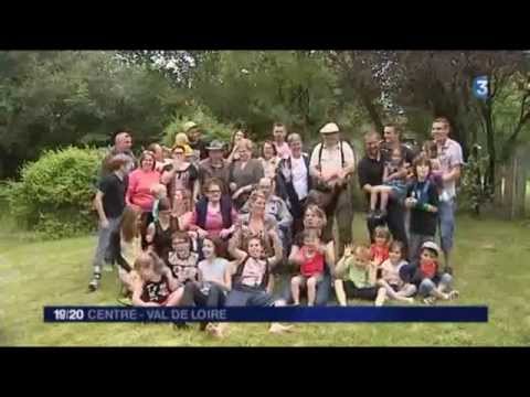 Cinq générations se retrouvent pour une réunion de famille dans le Cher
