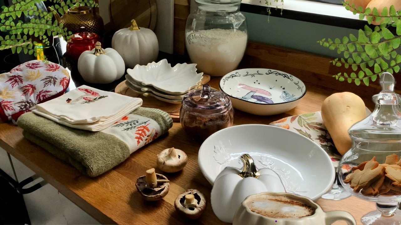 Hello Cozy Day 🍁🍂 Autumn Decorating, Cozy Baking, British Weather & Cottage Garden in September ASMR