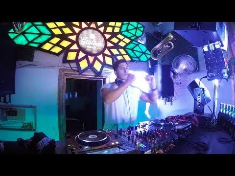 Aaron Marz en la Casona de Camaná,  Lima 2019