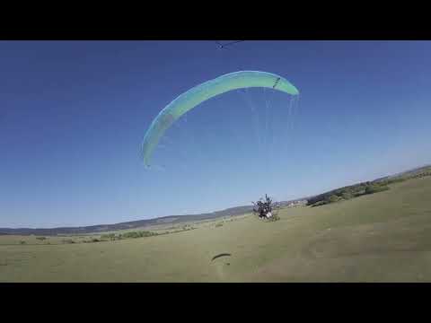 Motorschirmtreffen und Testival - Gleitschirm und Paramotor Testcenter Crawinkel - Apco F3