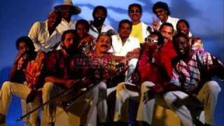 abre que voy miguel enriquez