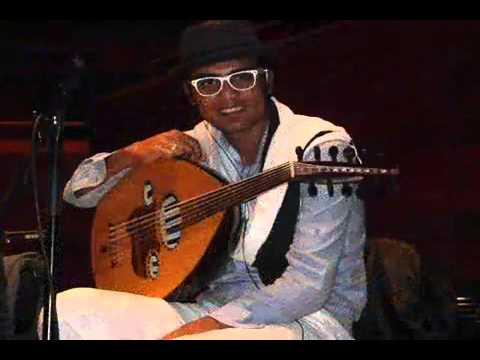 عزف تقاسيم عود