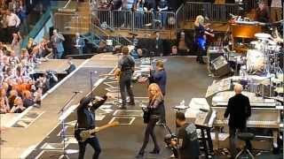 Bruce Springsteen and the E Street Band-Intro/Badlands