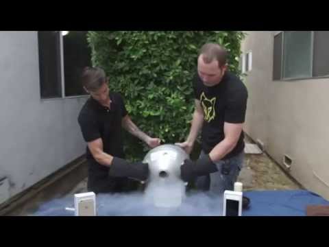 iPhone 6 Plus vs Liquid Nitrogen-iPhone 6