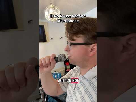 Some tips on how to properly use a stage mic #singing #microphone #howtosing