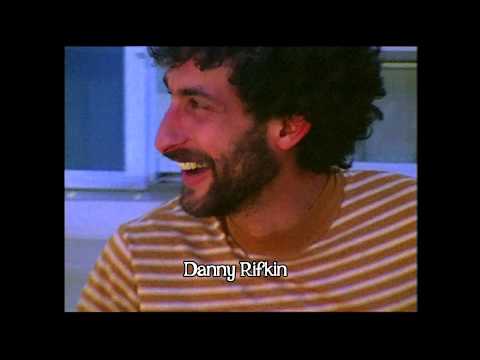Grateful Dead - Who's Who In Sunshine Daydream (Veneta, OR 8/27/72)