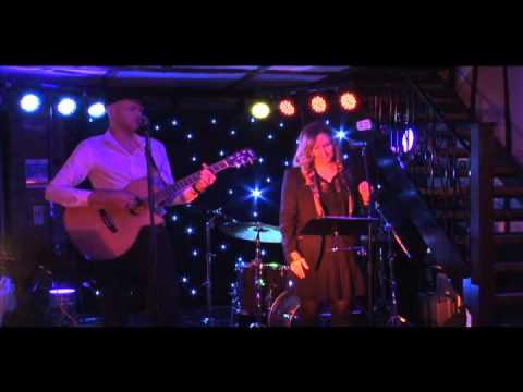 One Foot in the Groove, acoustic duo