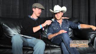 Justin Moore Shares His &#39;Dad Laws&#39; at the Taste of Country Music Festival - Interview