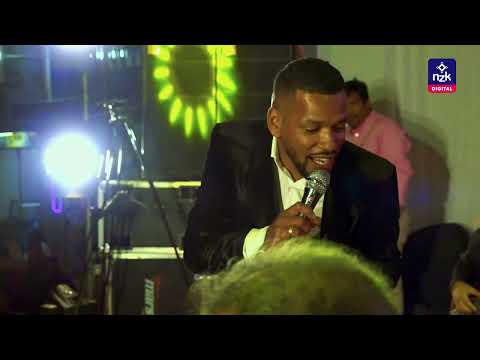 #XXXIXsemanaturísticaNasca | Presentación completa de Carlos Farfán imitador de Manuel Donayre