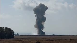 הרלפ"מ השמידה תחמושת סורית בת עשרות שנים, שפונתה לאחרונה מהמוצב הסורי עין עלמין שברמת הגולן (עדכוני משרד הביטחון) - התמונה מוצגת ישירות מתוך אתר האינטרנט יוטיוב. זכויות היוצרים בתמונה שייכות ליוצרה. קישור קרדיט למקור התוכן נמצא בתוך דף הסרטון