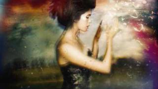 Half Life Acoustic at WNYC FM (Imogen Heap)