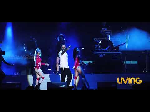 Zun Da Da - Zion y Lennox (En Vivo) Living Flow