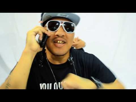 Wild Yella ft Lil Uzey_Get Dat Money