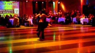 Paulina Cazabon y Jose Luis Gonzalez en el Circulo Trovador