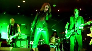 Black &#39;n Blue - Live It Up - Monsters of Rock Cruise 2012