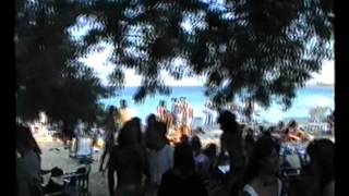 preview picture of video 'Paros Pounta Party Beach'